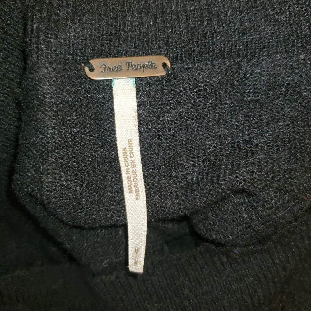 Free People Oversized Knit Black Top || EUC || Med